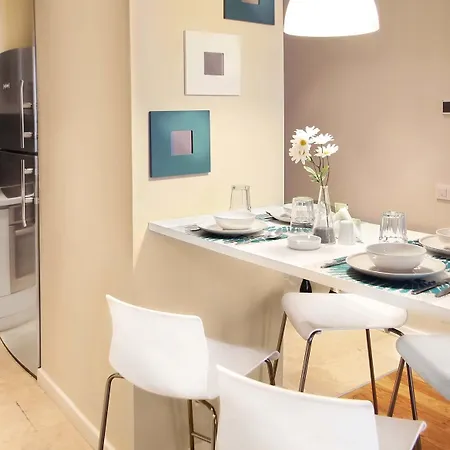 Apartment G Airport