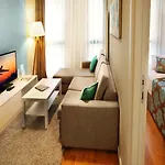Apartamento G Airport Istambul