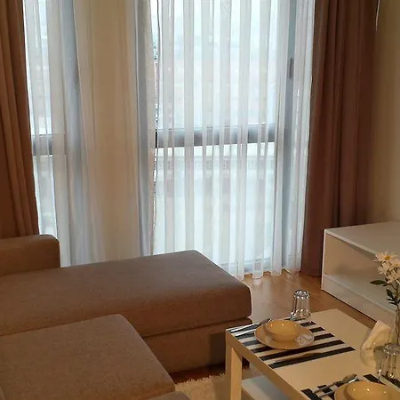 G Airport Apartament Stambuł
