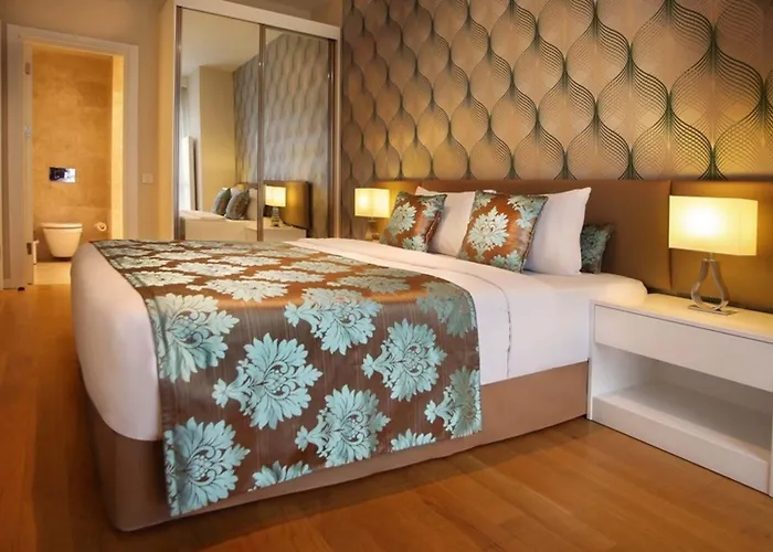 G Airport * イスタンブール