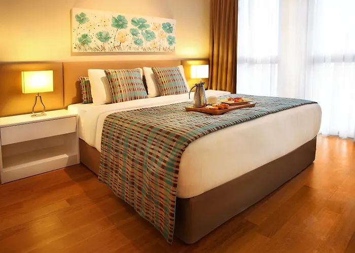 G Airport アパート