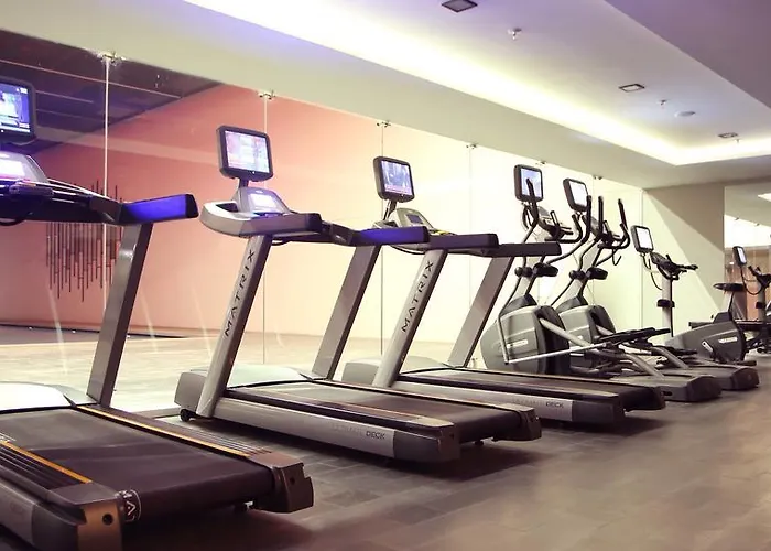 G Airport アパート