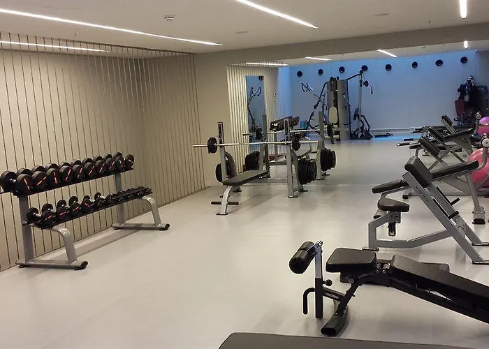 G Airport アパート *