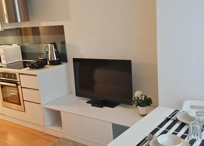 アパート G Airport